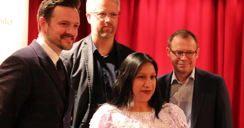 Fra venstre utviklingsminister Dag-Inge Ulstein,  leder i utviklingsfonnet Jan Thomas Odegard, Fairtrade bonde  Josefa Cardona fra Guatamala og direktør i Joh.Johannson kaffe, Espen Gjerde. Josefa er Maya kvinne, og leder av et lokalt kaffekoperativ.